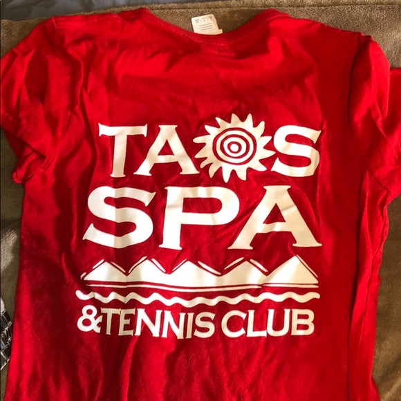 Workout clothes - Picture 3 of 4